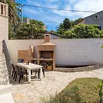 Kaciol Gostinjska kuća 4*